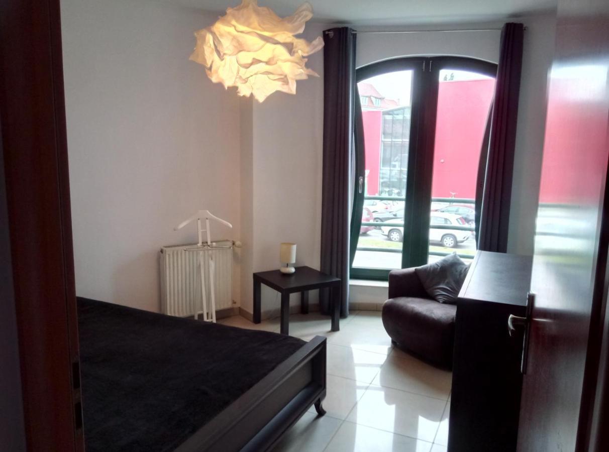 Apartamenty Krzywe Okna Zielona Gora  Luaran gambar