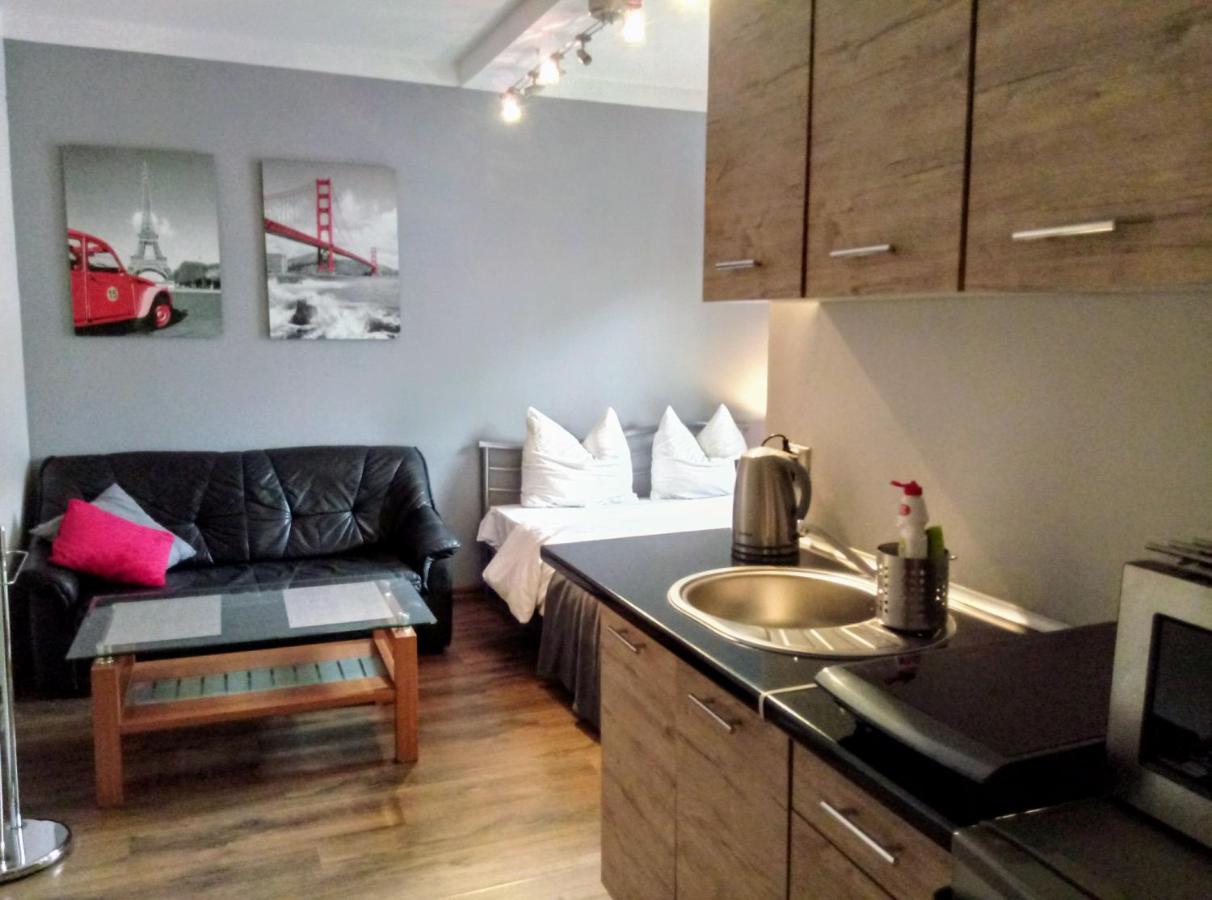 Apartamenty Krzywe Okna Zielona Gora  Luaran gambar