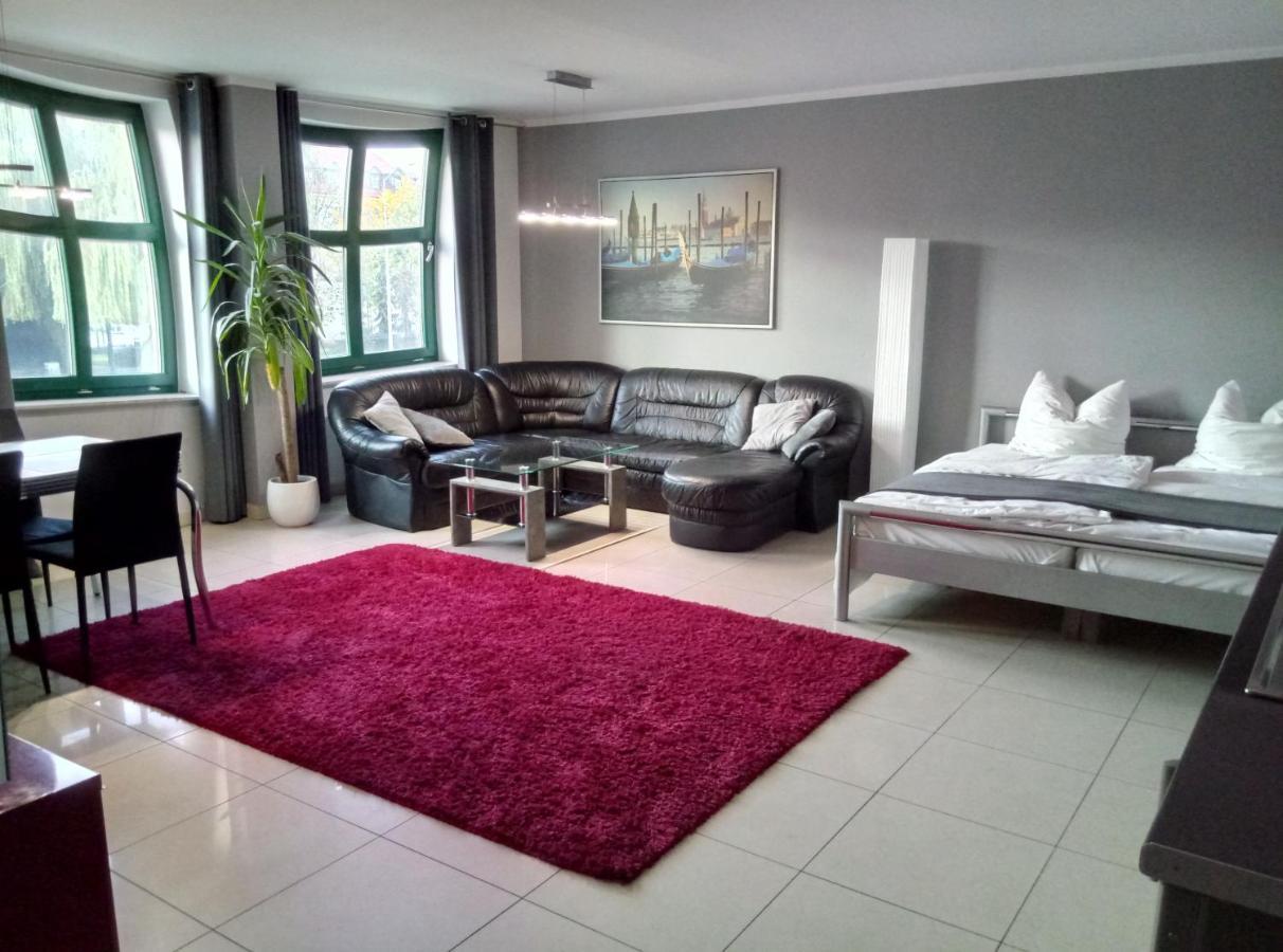 Apartamenty Krzywe Okna Zielona Gora  Luaran gambar