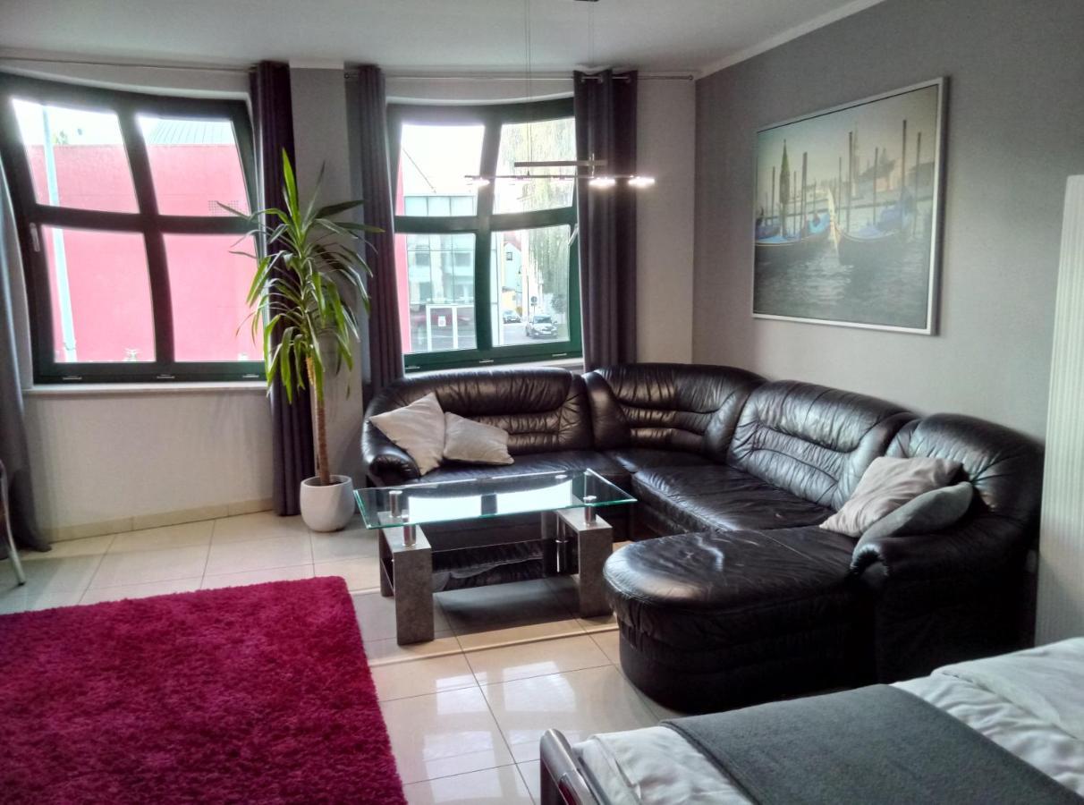 Apartamenty Krzywe Okna Zielona Gora  Luaran gambar